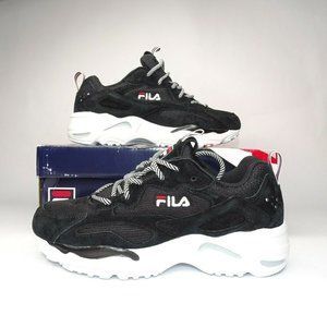 FILA Women's Ray Tracer Black Fashion Sneakers
